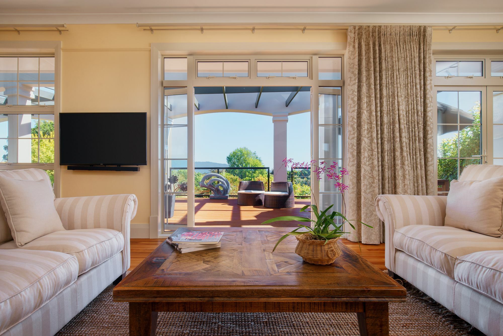 Greenmantle Estate Hotel Paraparaumu Ngoại thất bức ảnh